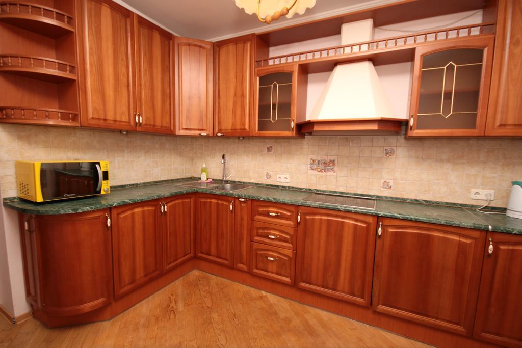 Inn Home Apartments - Livoberezhna Kiev Exteriör bild