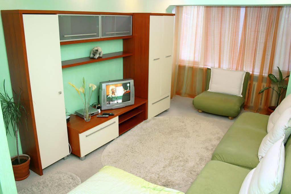 Inn Home Apartments - Livoberezhna Kiev Exteriör bild