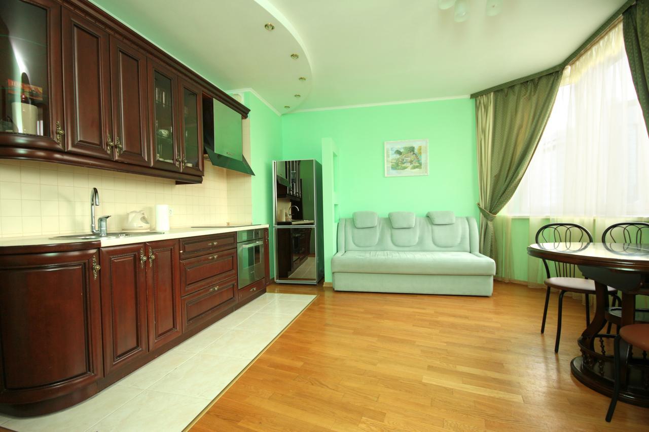 Inn Home Apartments - Livoberezhna Kiev Exteriör bild